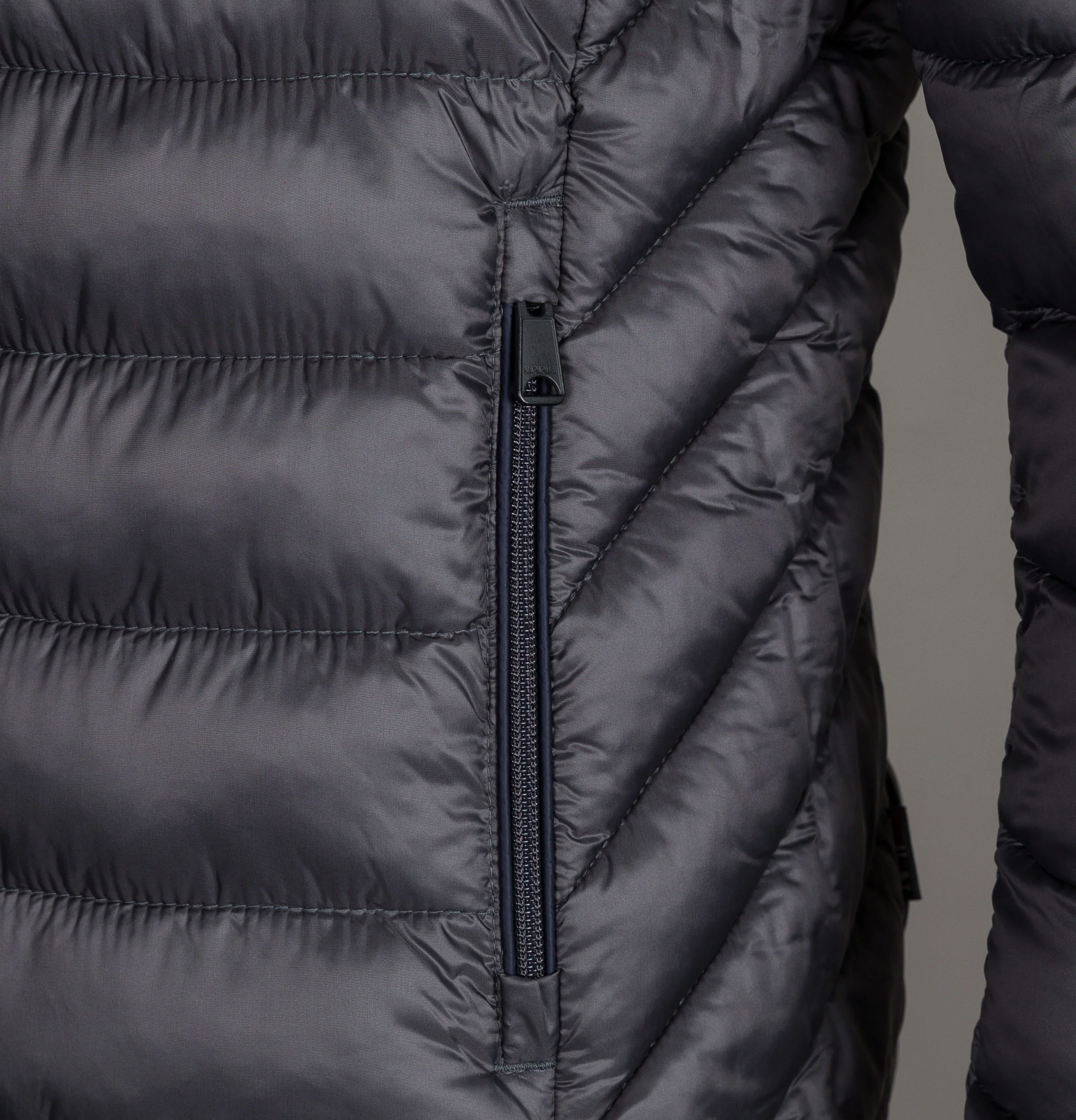 Napapijri Aerons Hooded Padded Jacket Dark Grey - Image 4