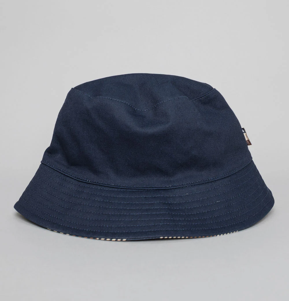 Aquascutum Macro Iconic Reversible Bucket Hat Club Check/Navy - Image 2