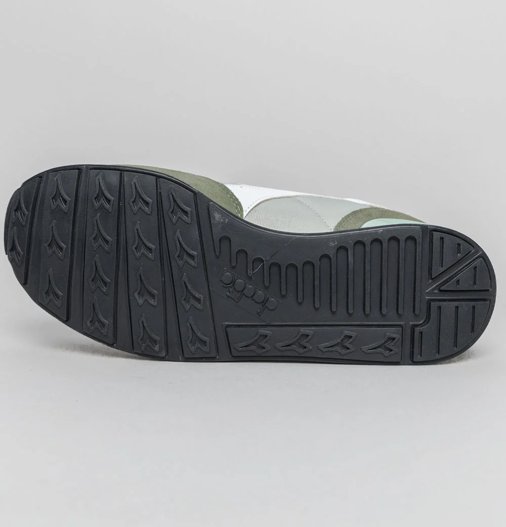 Diadora Camaro Trainers Vetiver/Willow Grey - Image 6