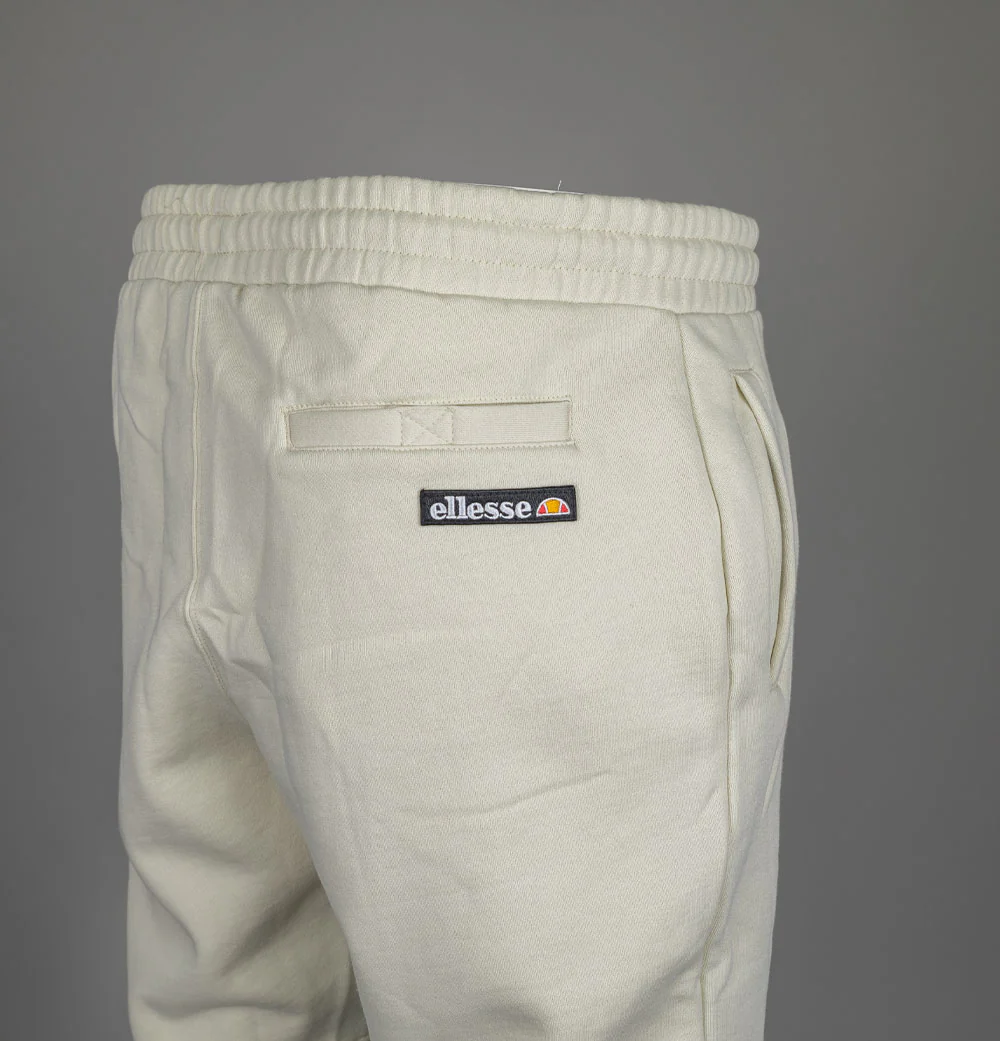 Ellesse Agusto Jogger Shorts Beige - Image 5
