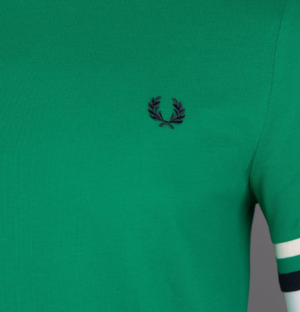 Fred Perry Bold Tipped Pique T-Shirt Fred Perry Green - Image 4