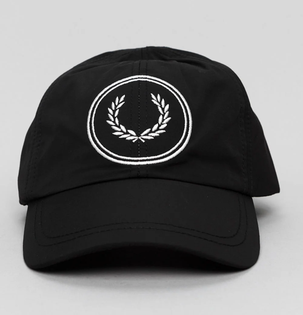 Fred Perry Circle Branded Matt Poly Cap Black - Image 2