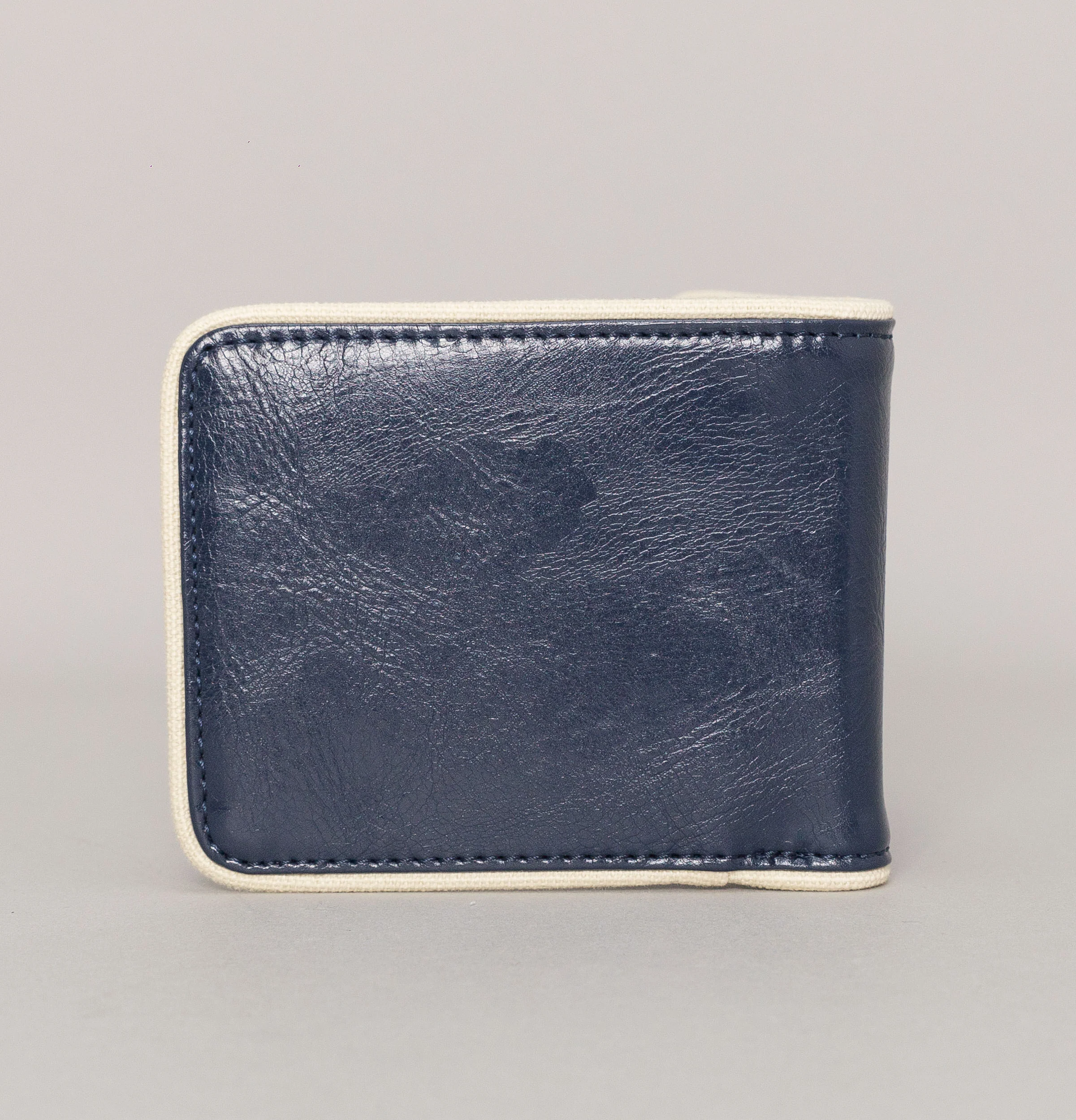 Fred Perry Classic Billfold Wallet Navy/Ecru - Image 2
