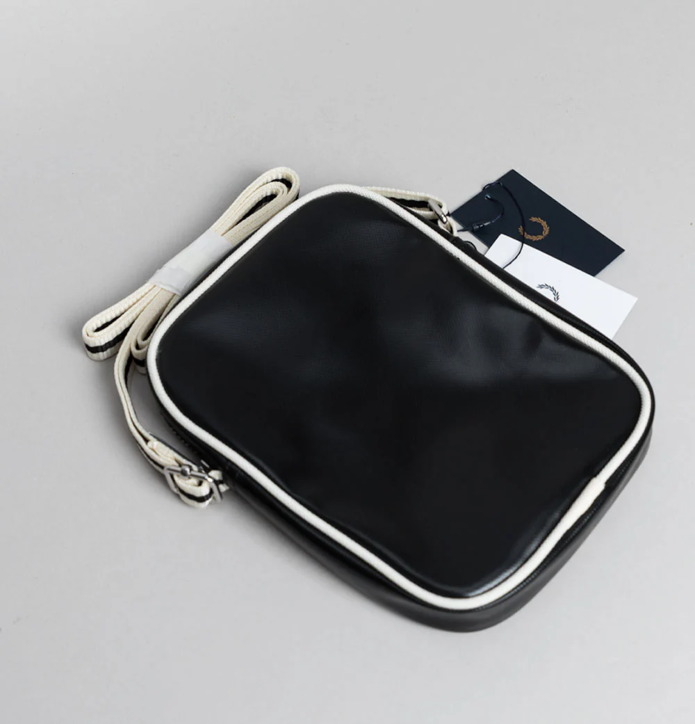 Fred Perry Classic Small Side Bag Black/Ecru - Image 3