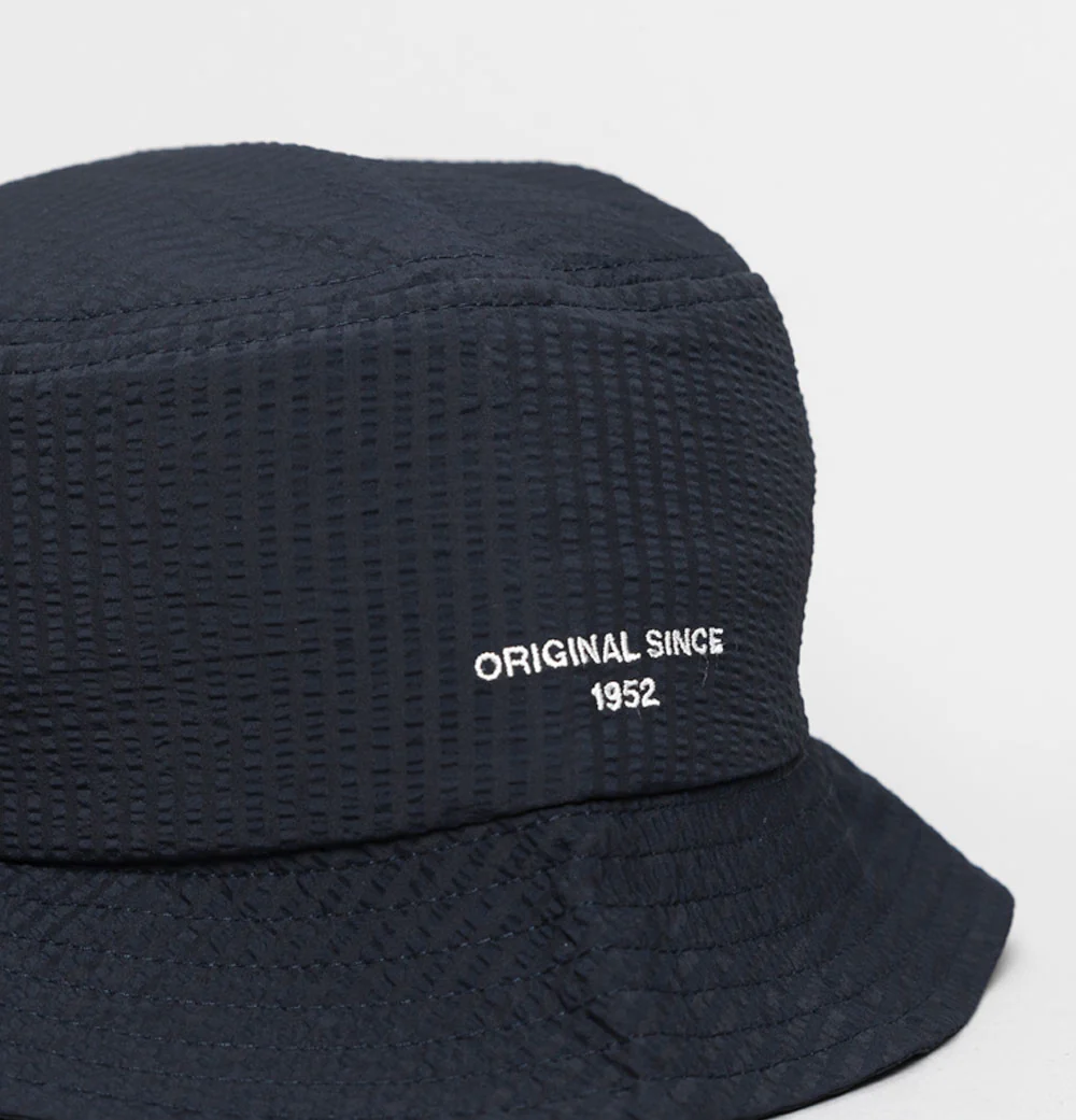 Fred Perry Dual Branded Seersucker Bucket Hat Navy - Image 4