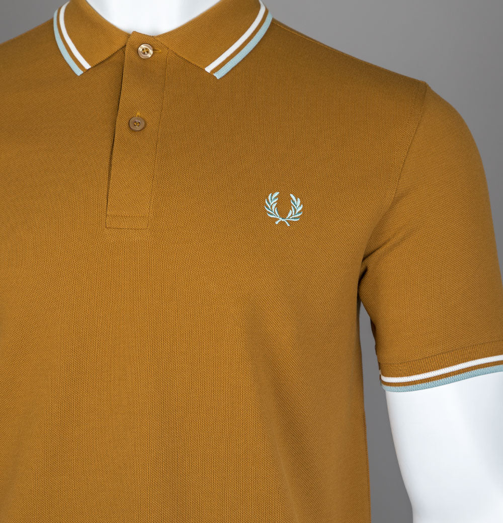 Fred Perry M3600 Polo Shirt Dark Caramel/Snow White/Silver Blue - Image 4
