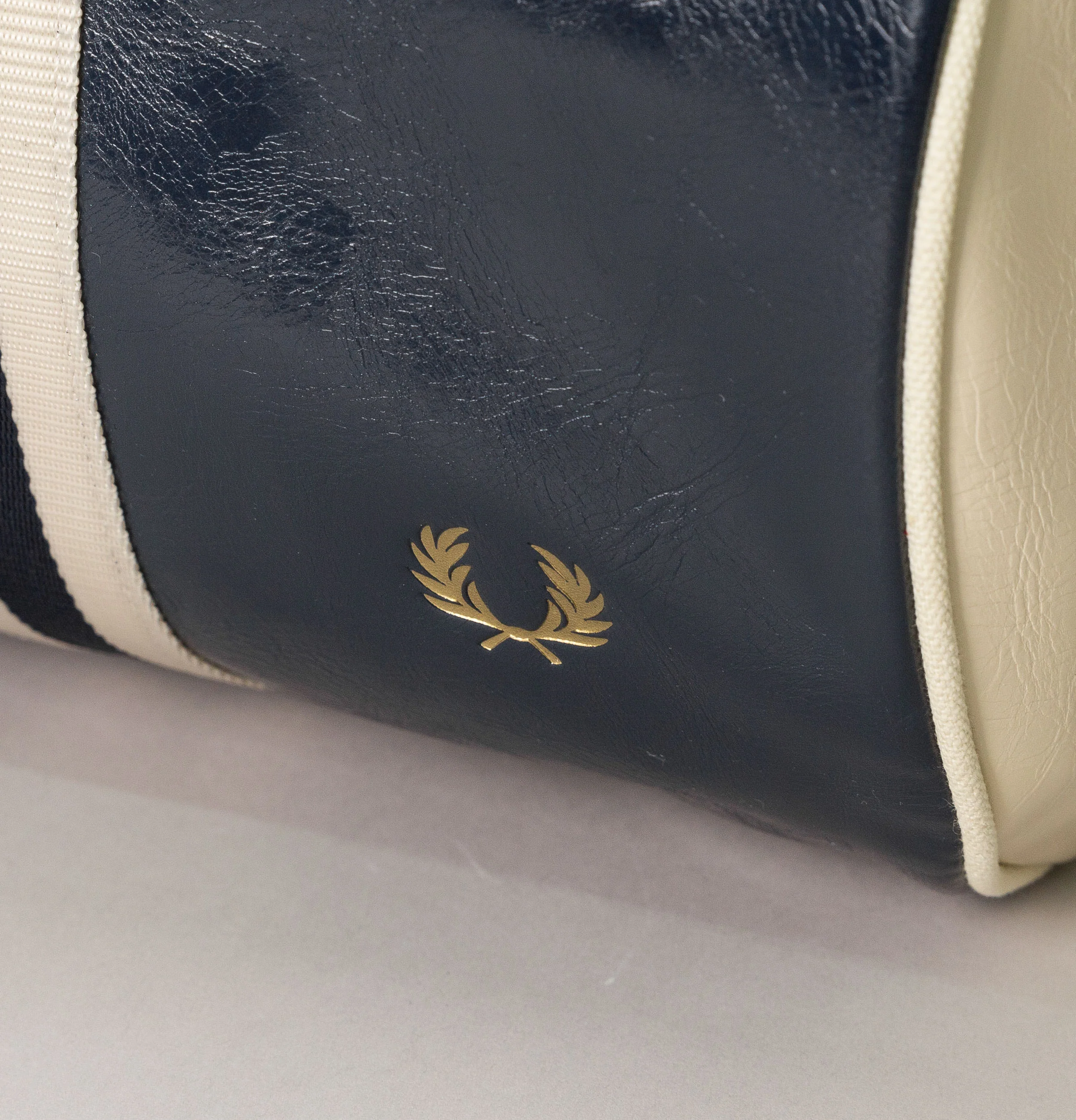 Fred Perry New Classic Barrel Bag Navy/Ecru - Image 4