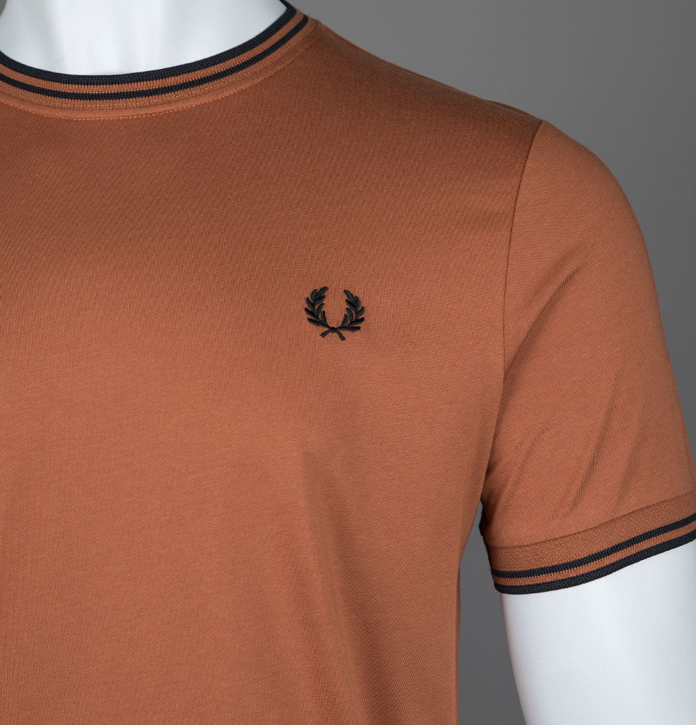 Fred Perry Twin Tipped T-Shirt Marmalade/Black - Image 4