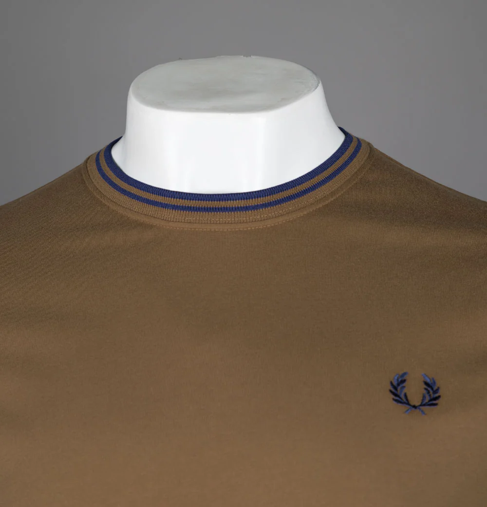 Fred Perry Twin Tipped T-Shirt Shaded Stone - Image 3