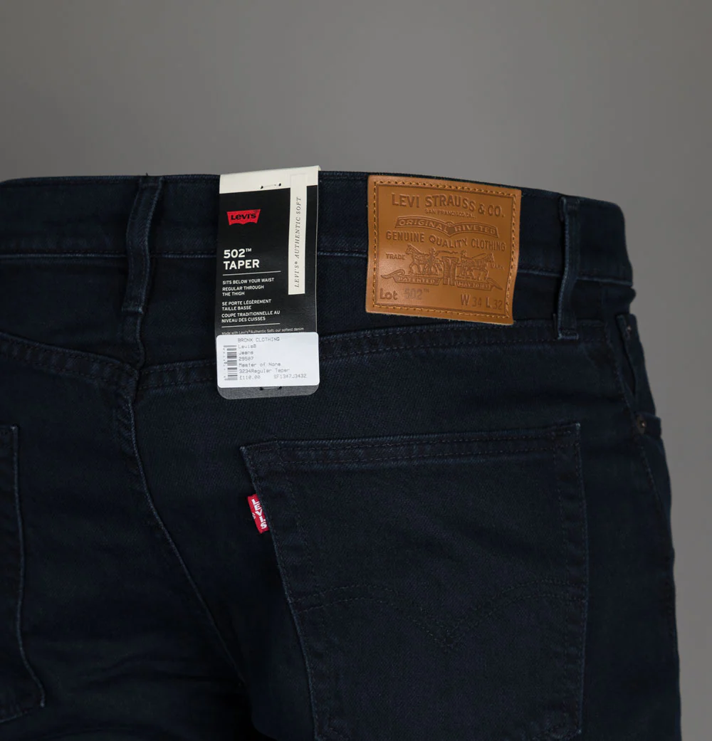 Levi's® 502™ Regular Taper Fit Jeans Master Of None - Image 4