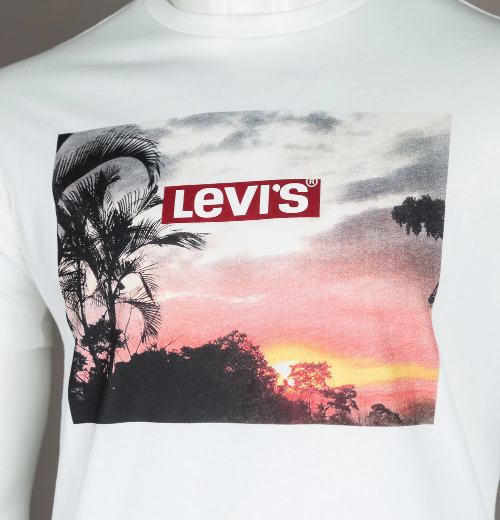 Levi's® Sunset Graphic T-Shirt White - Image 3