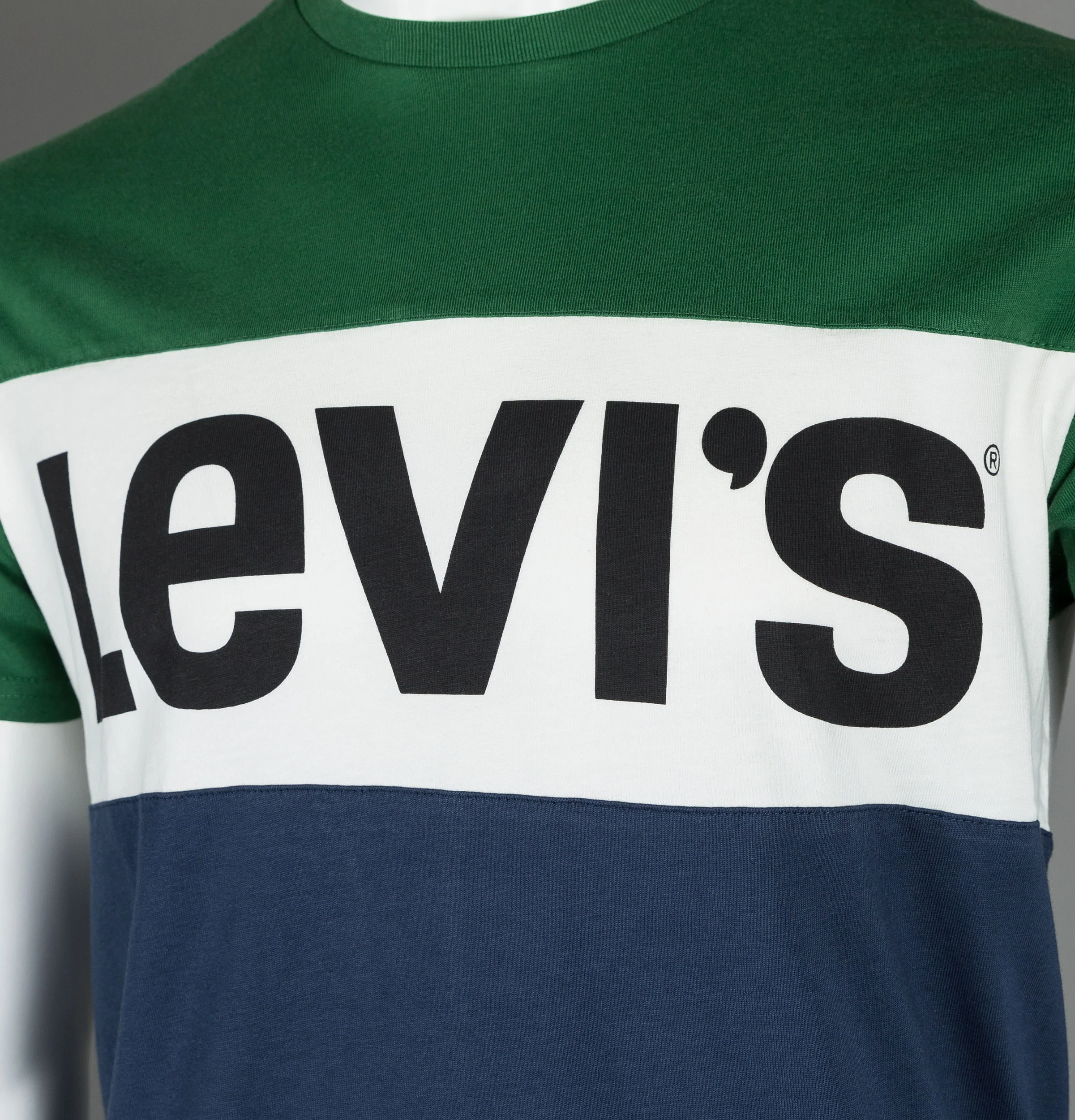 Levi's® Colour Block T-Shirt Green - Image 3