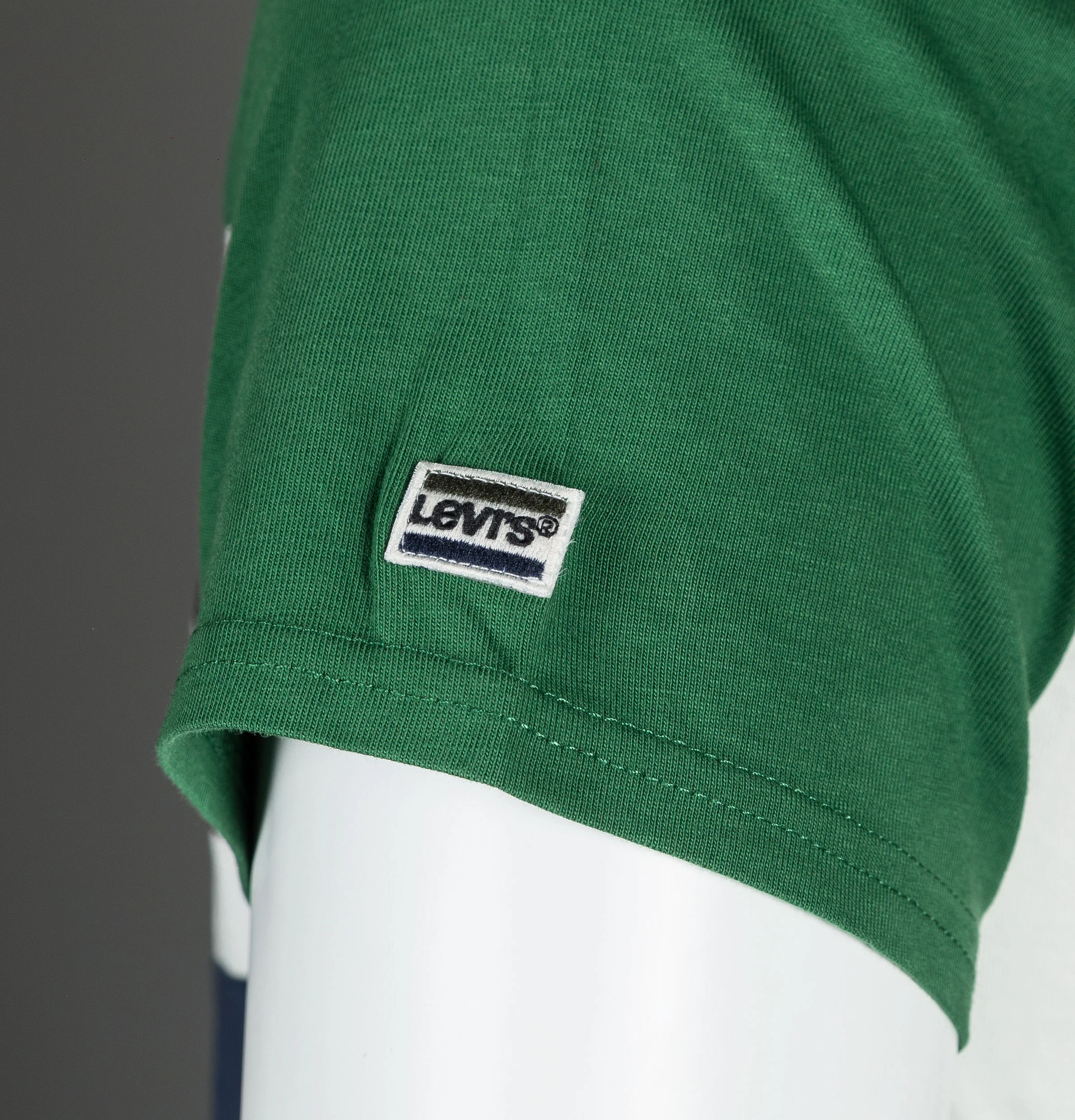 Levi's® Colour Block T-Shirt Green - Image 4