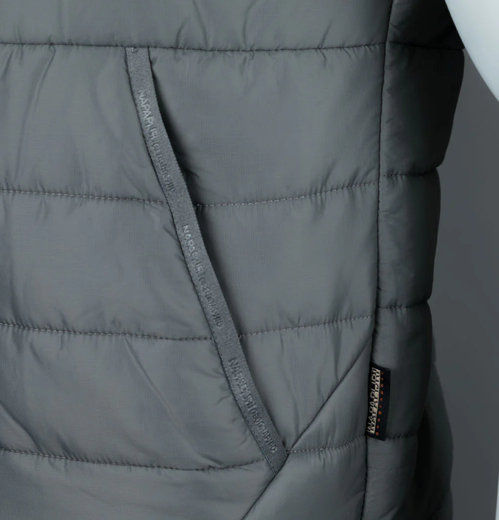 Napapijri Acalmar Gilet Grey - Image 5