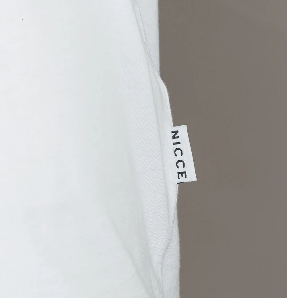 Nicce Base T-Shirt White/Holly Berry - Image 4