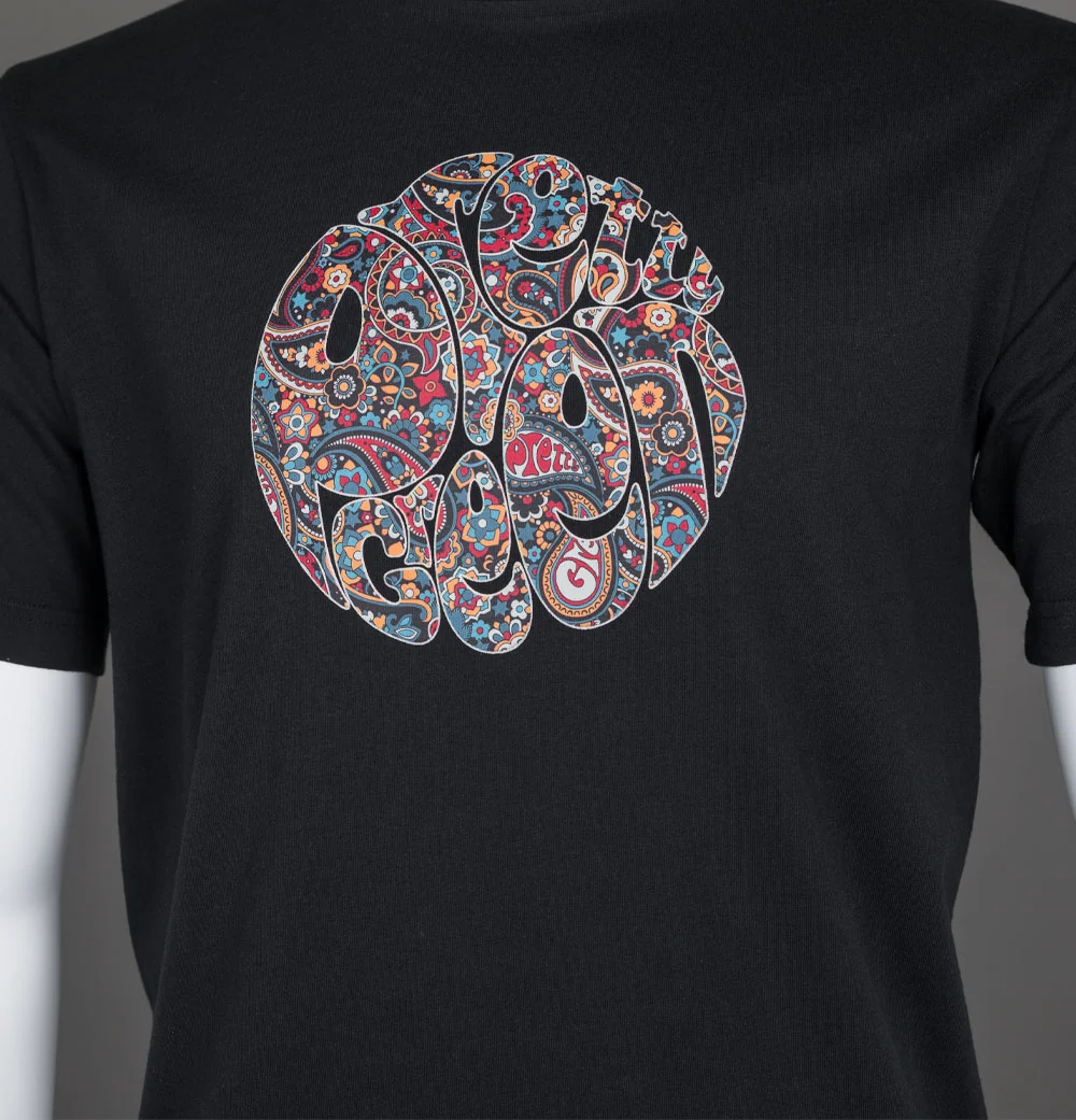Pretty Green Wonderwall Paisley Print Logo T-Shirt Black - Image 3