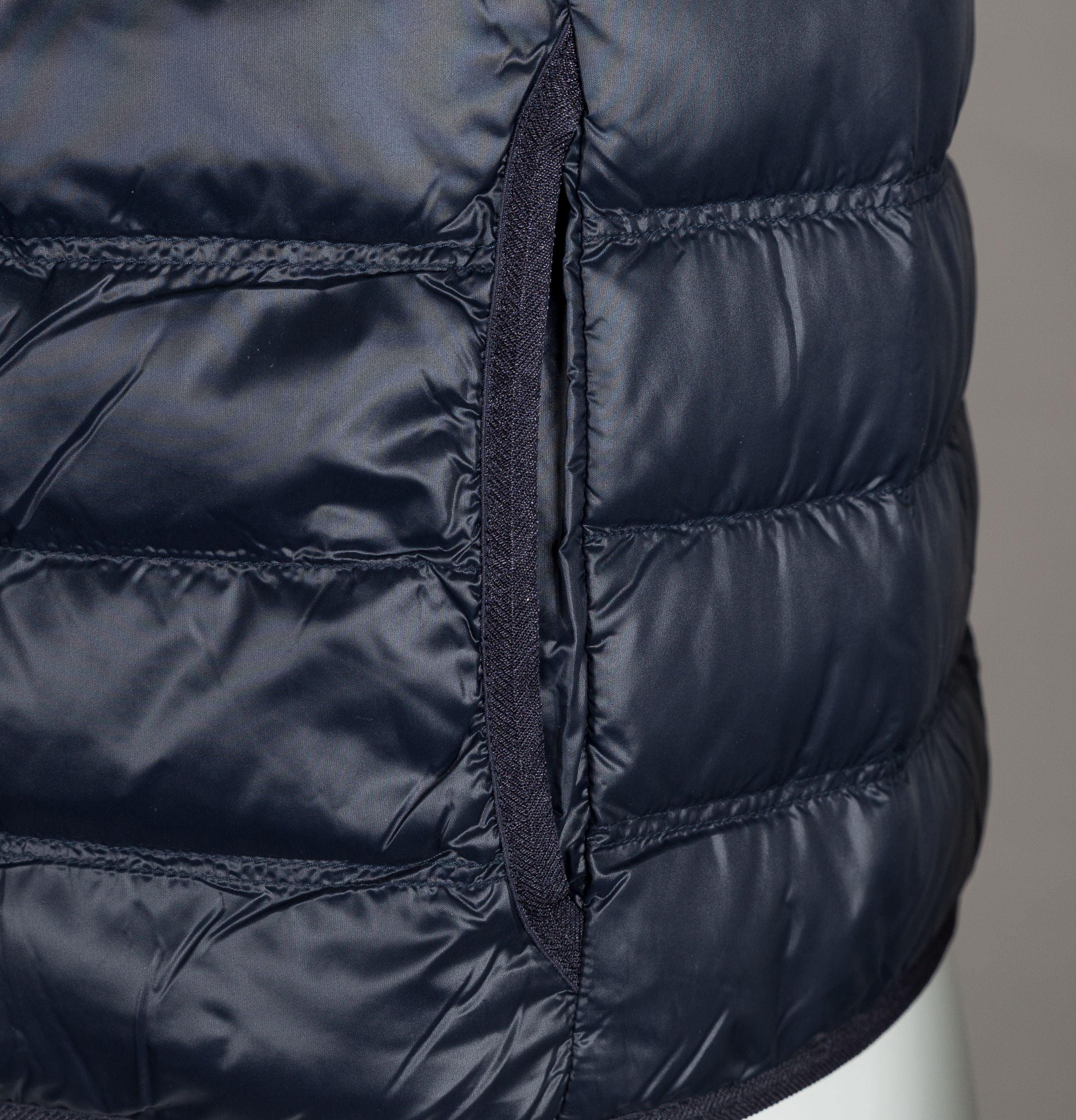 EA7 Quilted Down Gilet Night Blue - Image 5