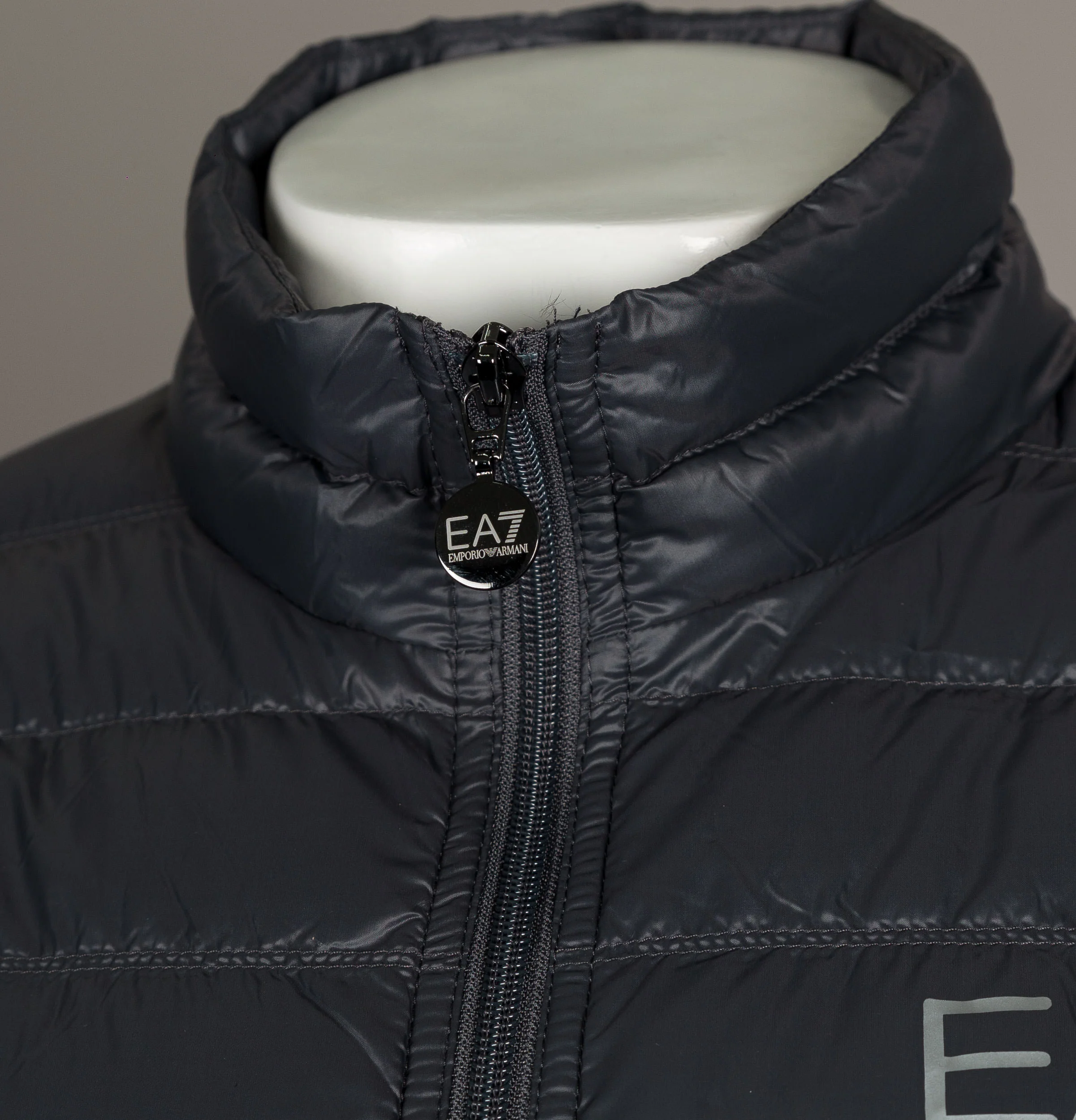 EA7 Quilted Down Gilet Anthracite - Image 3