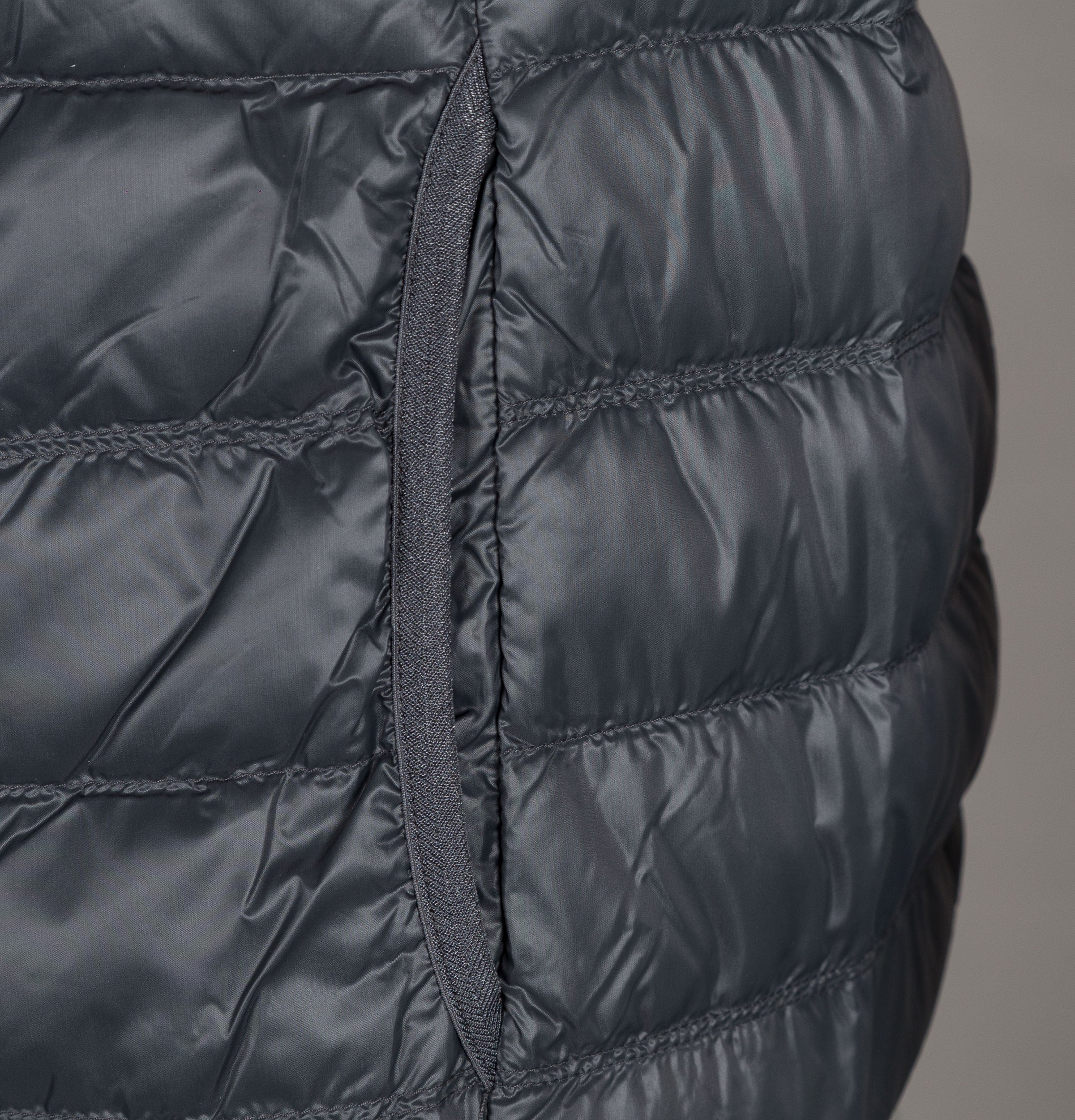 EA7 Quilted Down Gilet Anthracite - Image 5