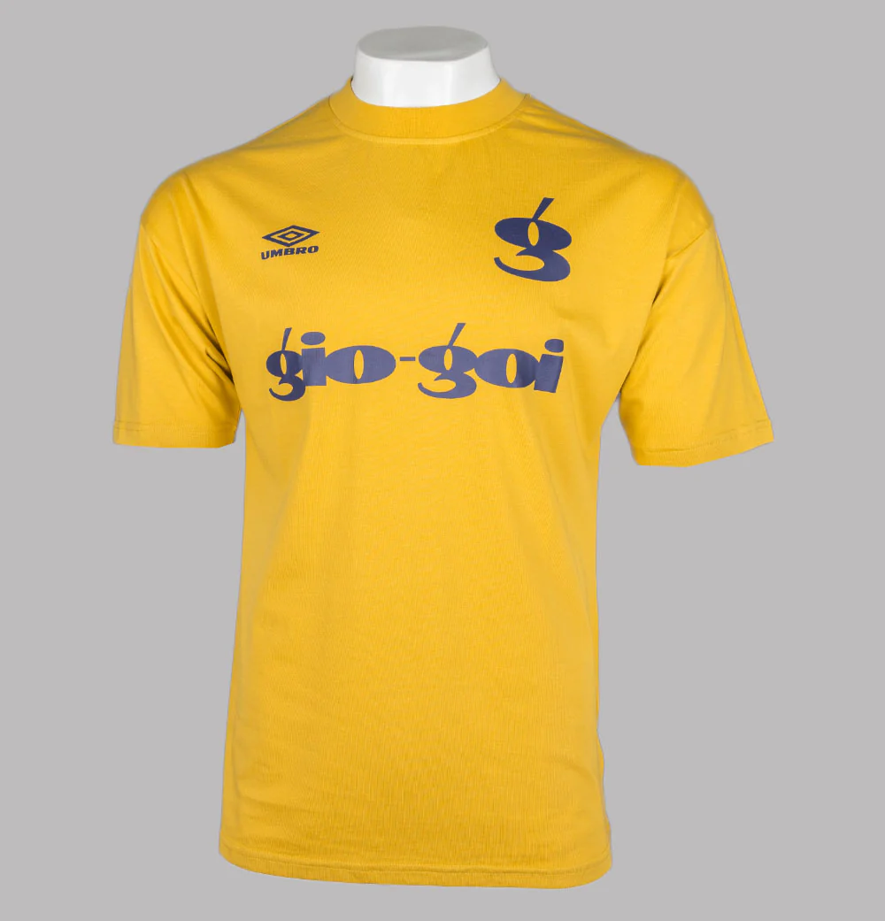 Umbro X GioGoi Logo T-Shirt Spicy Mustard